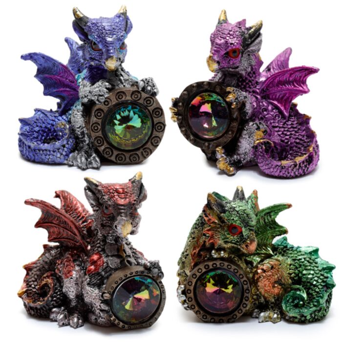 Baby Dragon cu Scut și Cristal