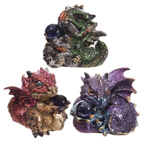 Pui de Dragon cu Sferă de Cristal